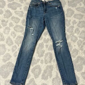 Universal thread women’s jeans